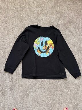 Molo Long-Sleeve Tee with Smiley Globe Graphic
